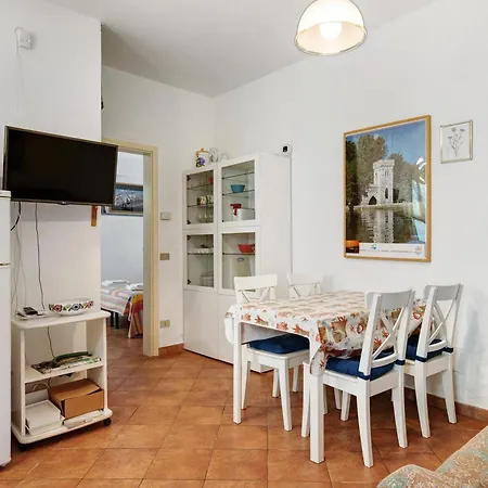 Chiara -marina Di Pietrasanta Holiday home